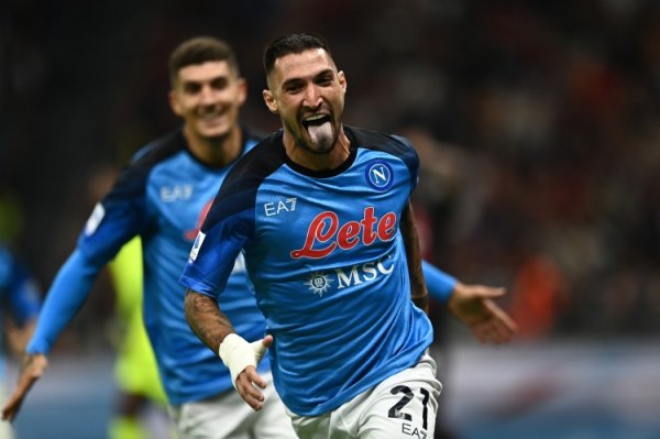 Politano: Conte đã tức giận với chúng tôi trong 20 phút qua và gần như bị đuổi theo 3-2 3-0