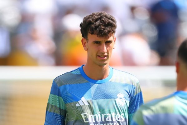 Hậu vệ trung tâm đào tạo trẻ Real Madrid Ramon: Ramos và Ronaldo là thần tượng của tôi, Francesco th