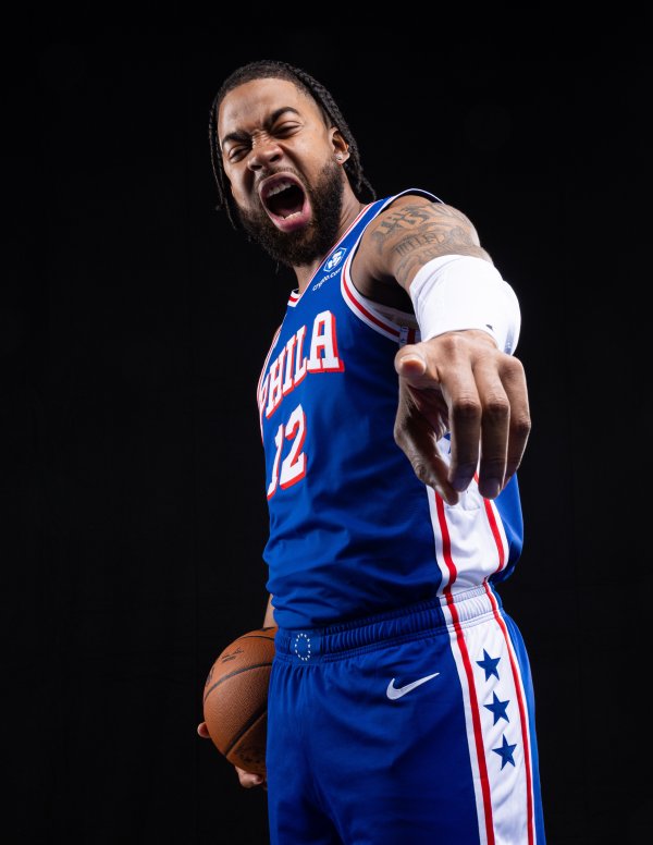 Cú triple-double đầu tiên trong sự nghiệp! Y tá: Watford được mọi người gọi là chàng trai bóng rổ th