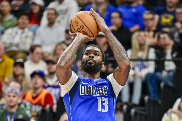 Kidd: Marshall đã chơi rất quyết liệt và anh ấy bị phạm lỗi trong một số pha cầm bóng và anh ấy đã c