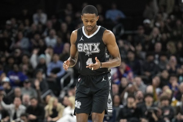 Cáo: Chúng ta có thể thắng năm trận liên tiếp hoặc thua ba trận liên tiếp. Điều quan trọng là làm th