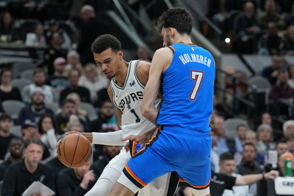 Xác suất DPOY mới nhất từ ​​truyền thông Hoa Kỳ: Bunyama đứng thứ nhất với 35%, Chet đứng thứ hai vớ